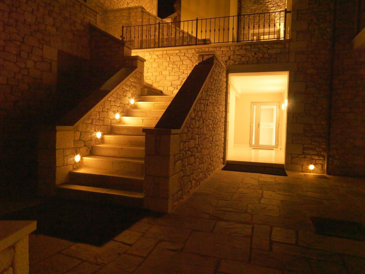 Hondos Classic Hotel & Spa Nestani ภายนอก รูปภาพ