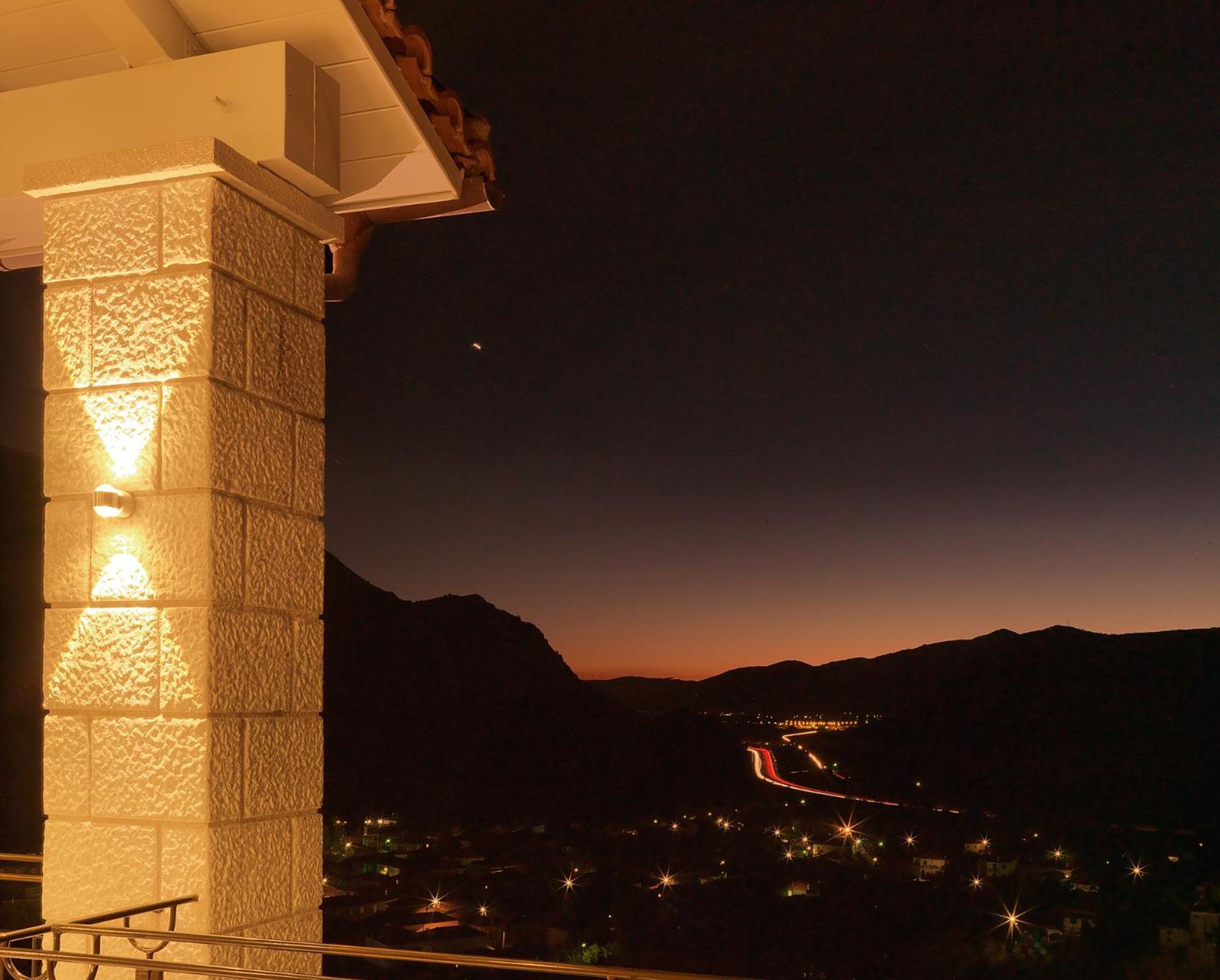 Hondos Classic Hotel & Spa Nestani ภายนอก รูปภาพ