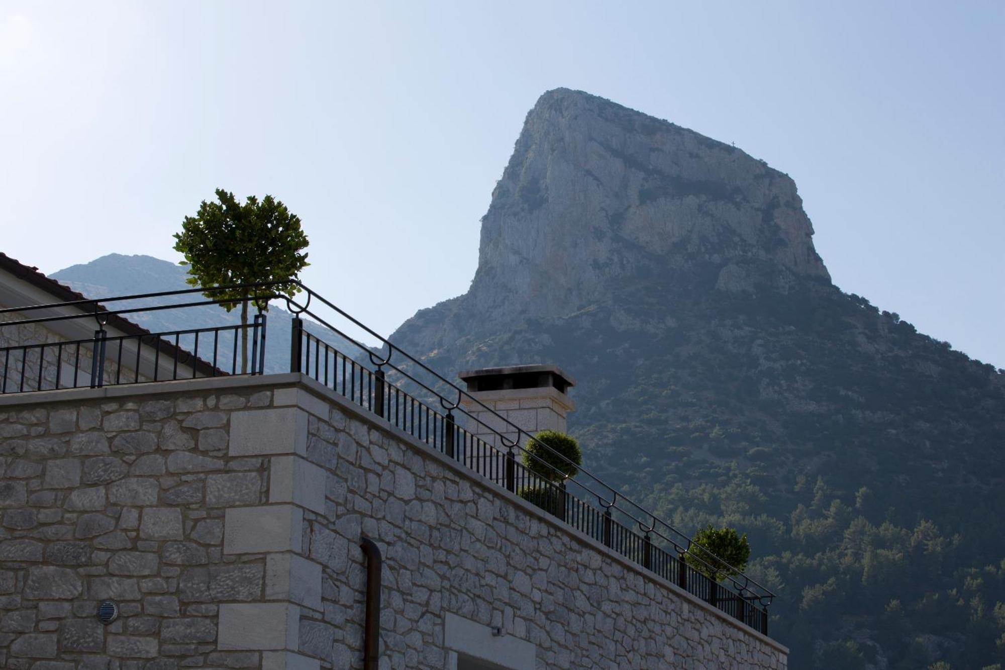 Hondos Classic Hotel & Spa Nestani ภายนอก รูปภาพ