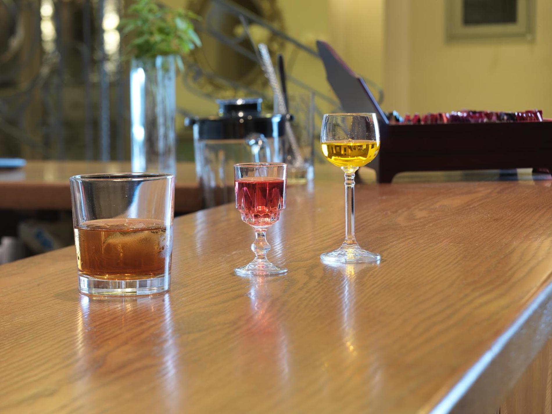 Hondos Classic Hotel & Spa Nestani ภายนอก รูปภาพ