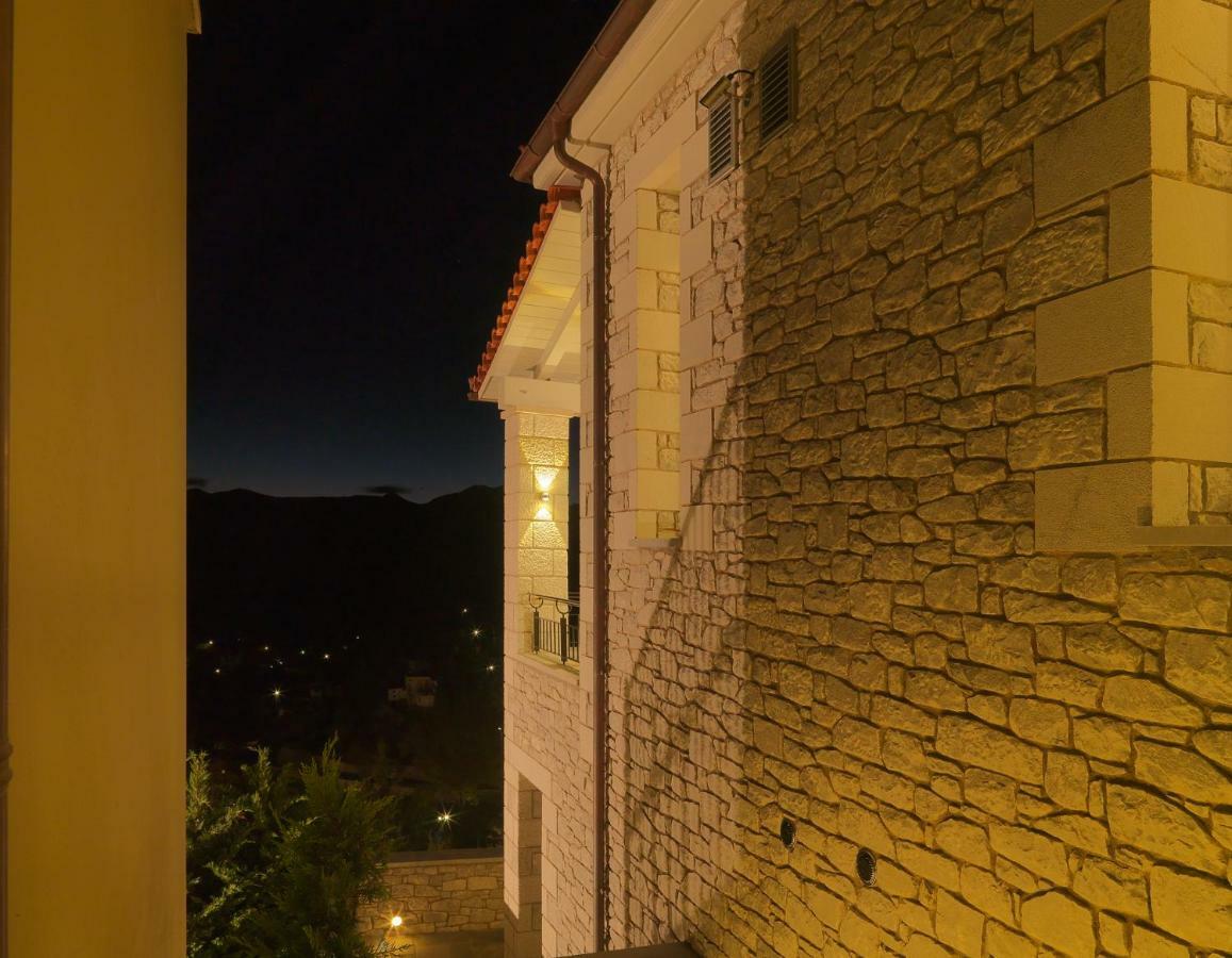 Hondos Classic Hotel & Spa Nestani ภายนอก รูปภาพ