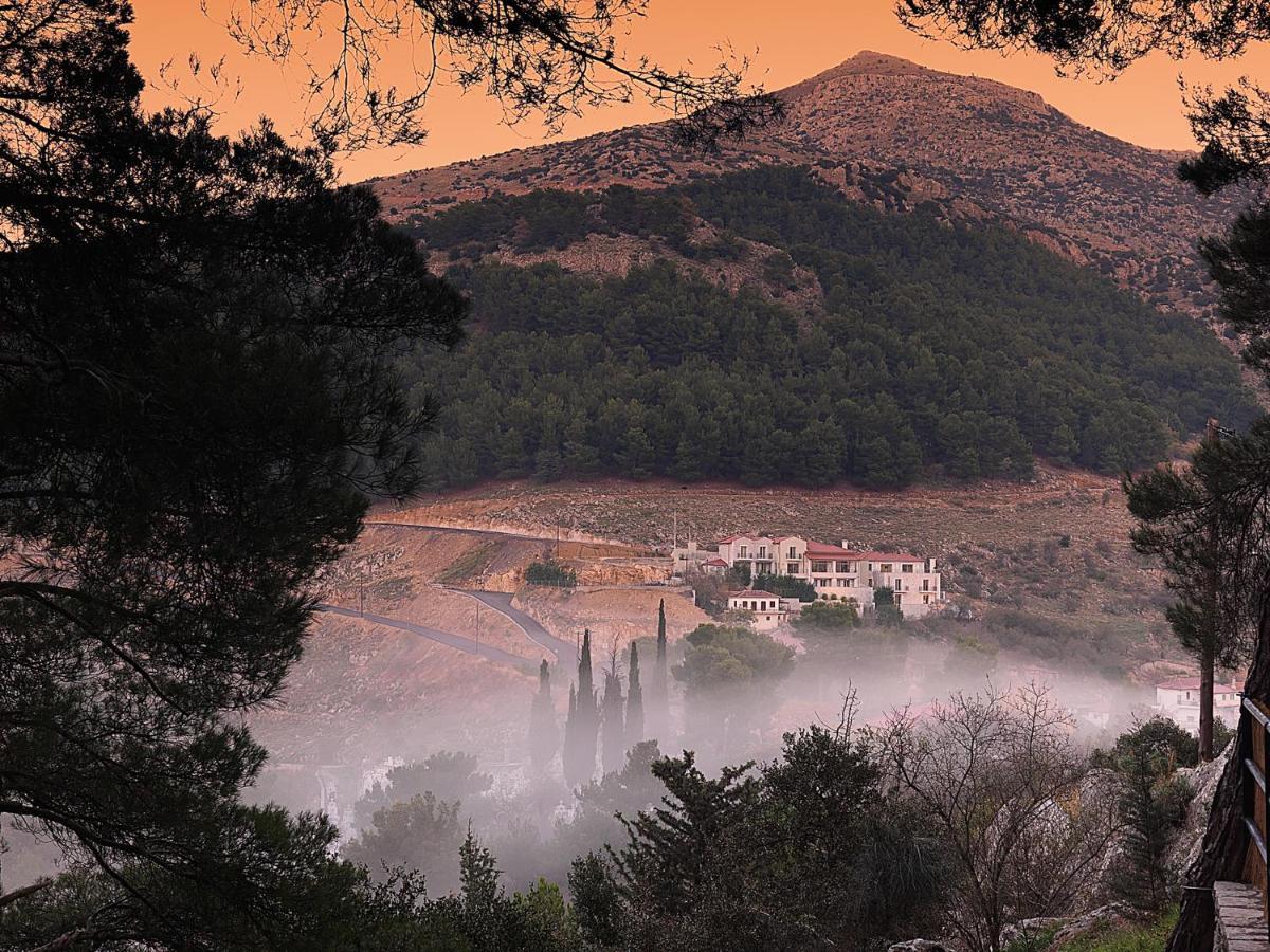 Hondos Classic Hotel & Spa Nestani ภายนอก รูปภาพ
